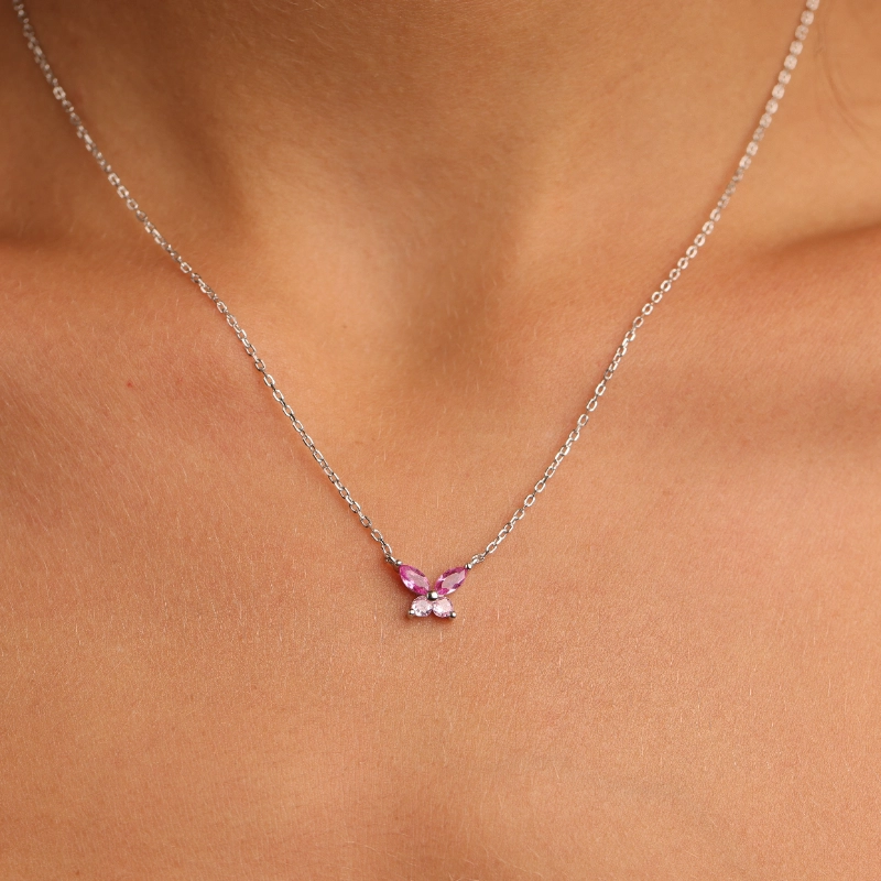 1046 25silver Necklaces.webp