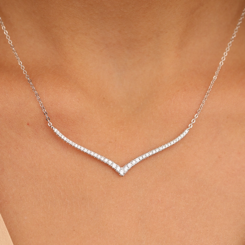 1061silver Necklaces.webp