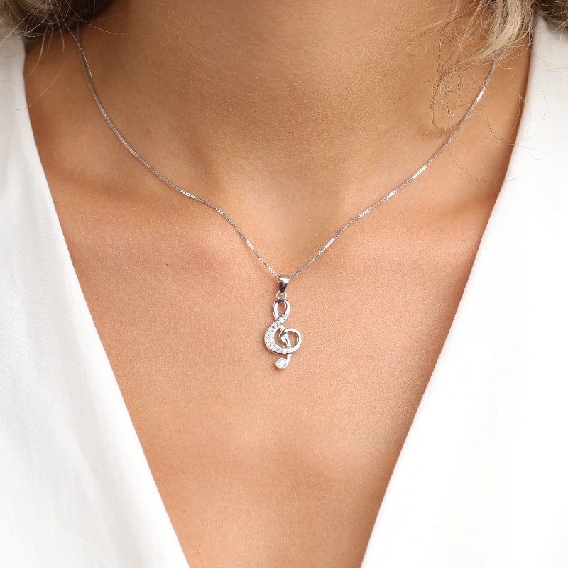 1118silver Necklaces.webp