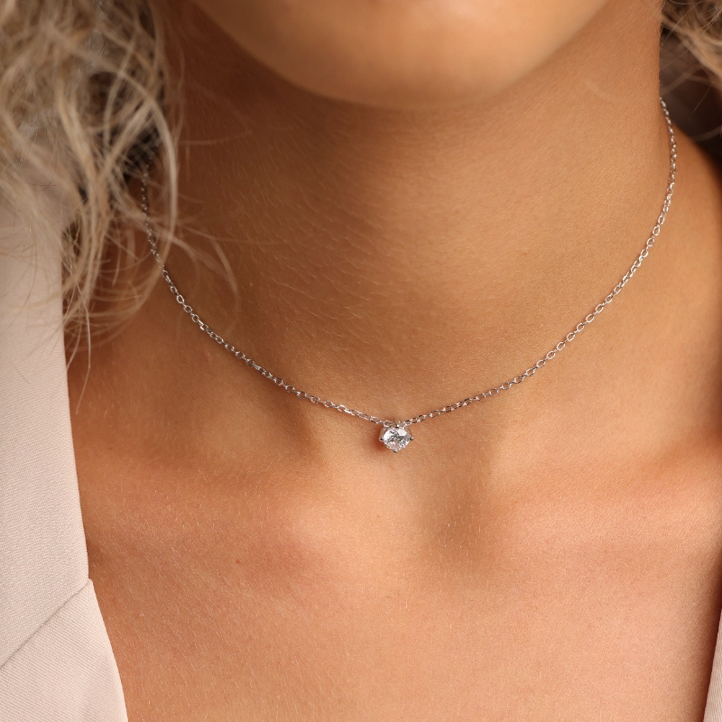 1125 12silver Necklaces.webp