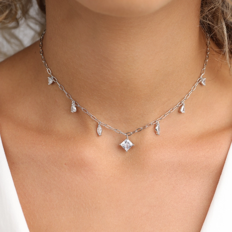 1126 11silver Necklaces.webp