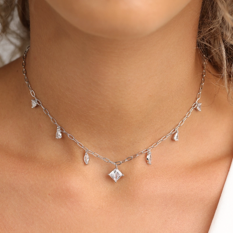 1126 1silver Necklaces.webp