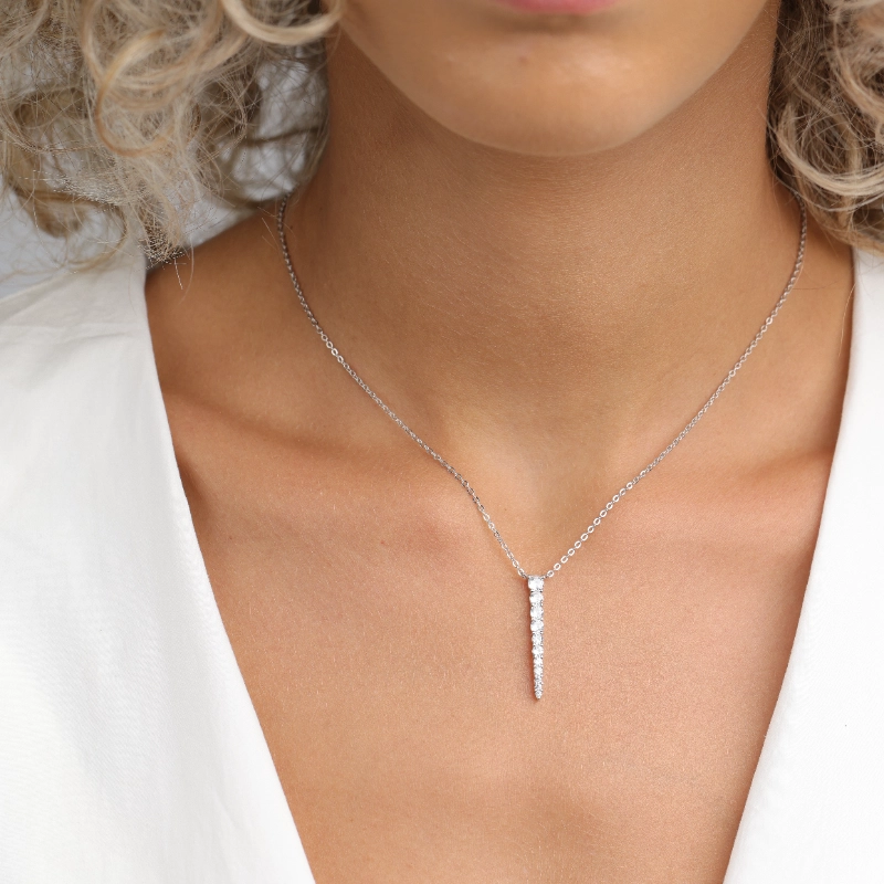 11303silver Necklaces.webp
