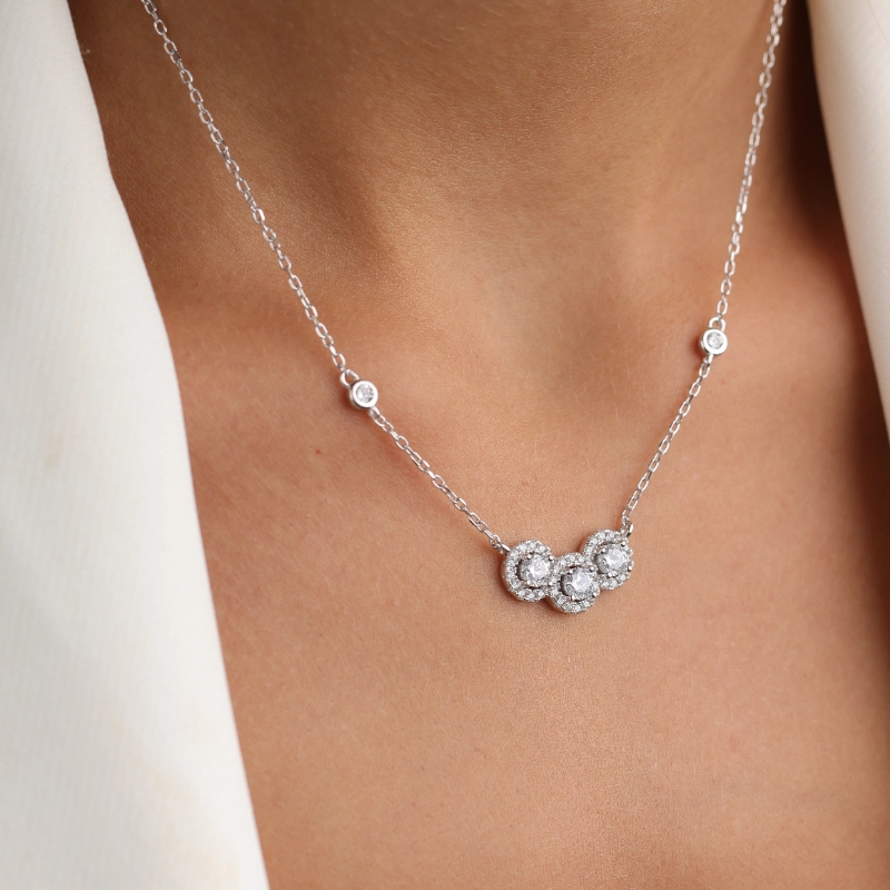 11343silver Necklaces.webp