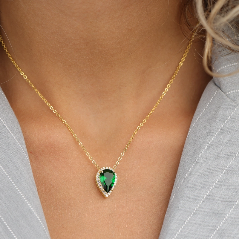 1142silver Necklaces.webp