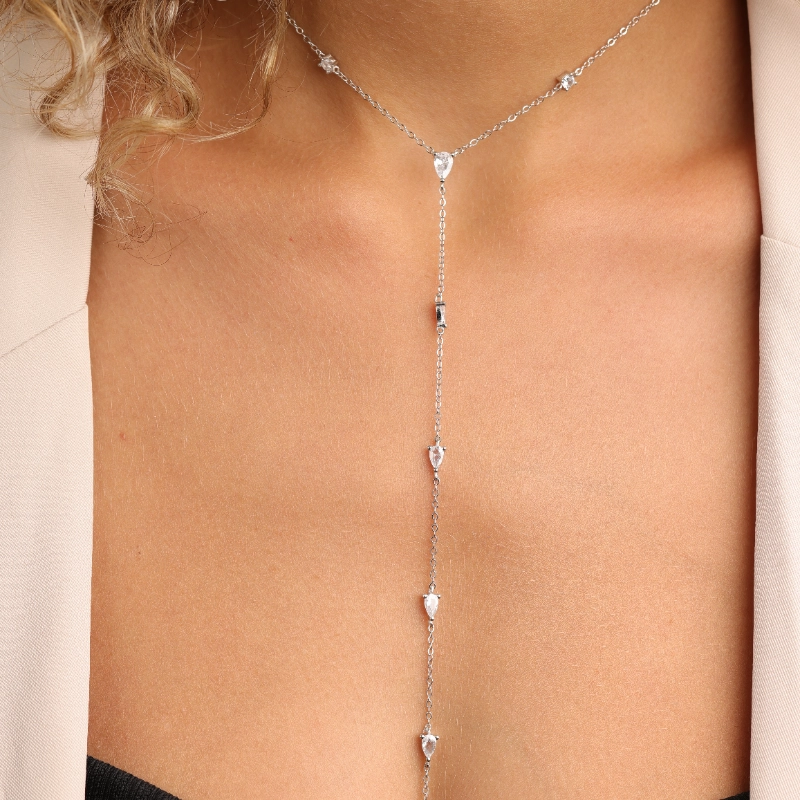 11541silver Necklaces.webp