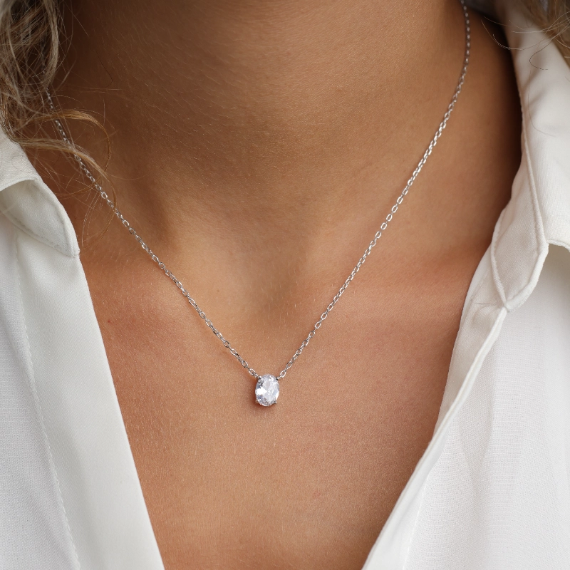 11732silver Necklaces.webp