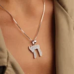 11842silver Necklaces.webp