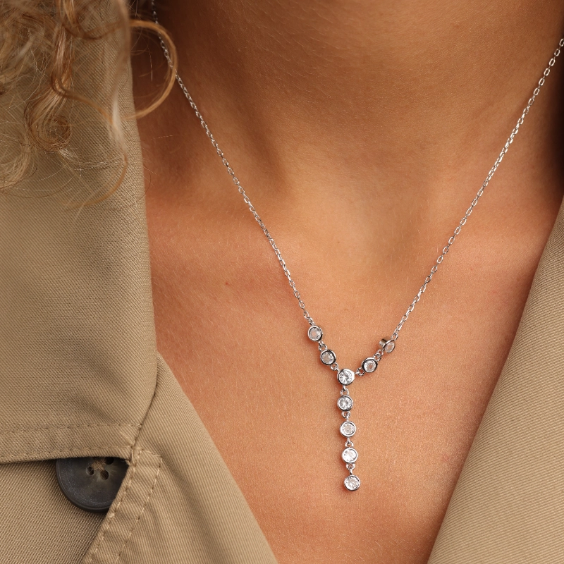 11864silver Necklaces.webp