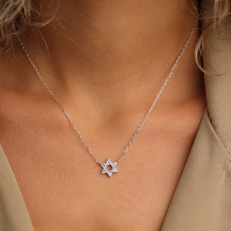 11964silver Necklaces.webp