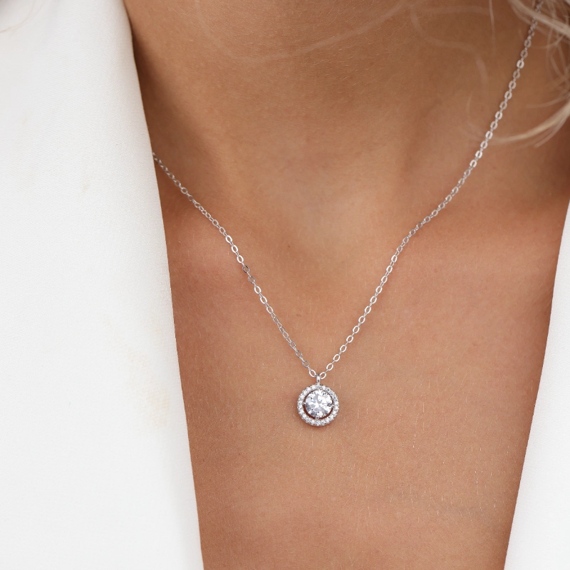 1202silver Necklaces.webp
